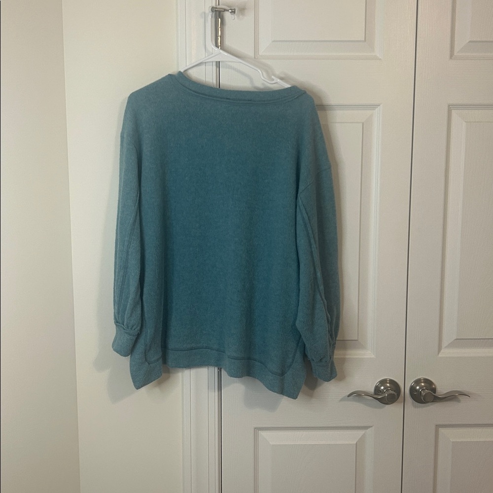 Zenana Outfitters Teal Crew Neck Sweater/Fleece - Picture 3 of 4